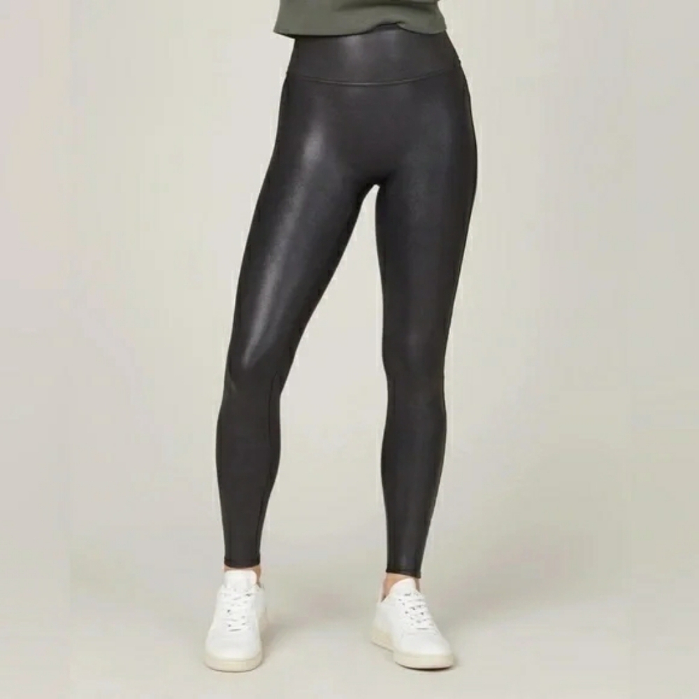 Spanx Faux Leather Black Leggings Size XL NEW NWT Black Shiny Leggings Slimming